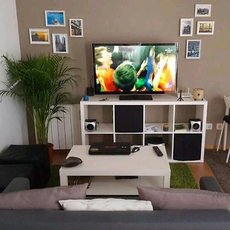 Апартаменты Moderno Loft En Puerta De Toledo Мадрид Экстерьер фото